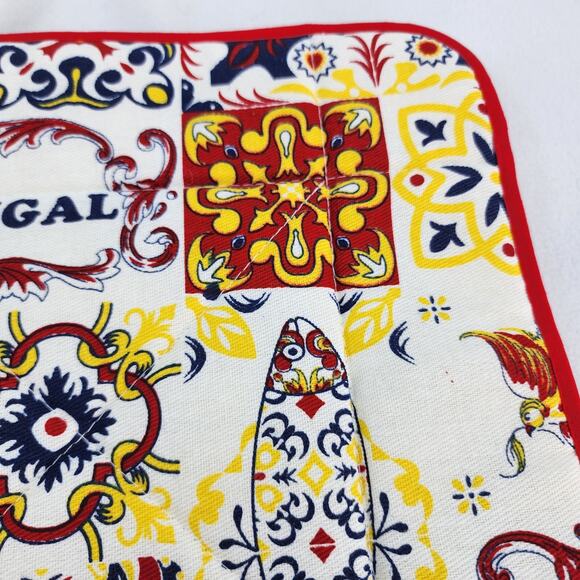 Vintage 90s Portugal Quilted Casserole Caddy Carrier 13x13 Cotton Tie Bakeware - Picture 6 of 12